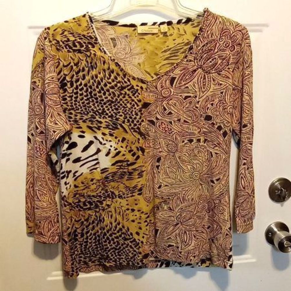 Choices Tan Abstract Print Pull On Women's Blouse Size Medium‎